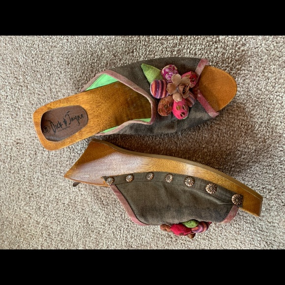 Dick and Jayne shoes - Picture 2 of 3